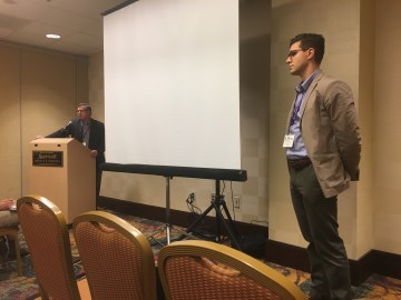 20161117_194203656_ios