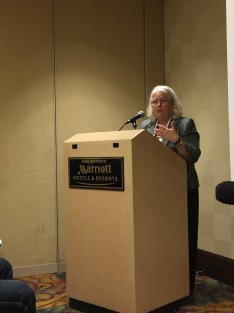 20161117_195246451_ios