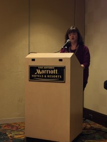 20161117_213504063_ios